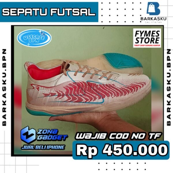 Sepatu Futsal SPECS Reacto Deviant GA24 Pro IN